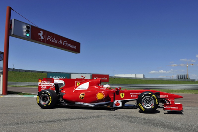 小林可夢偉フェラーリF10