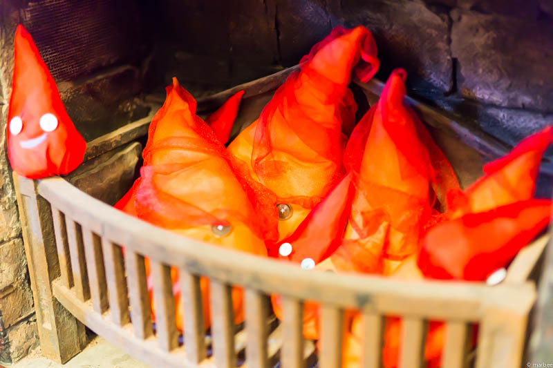 山手234番館 ハロウィーン仕様暖炉