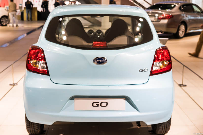 DATSUN GO 後面