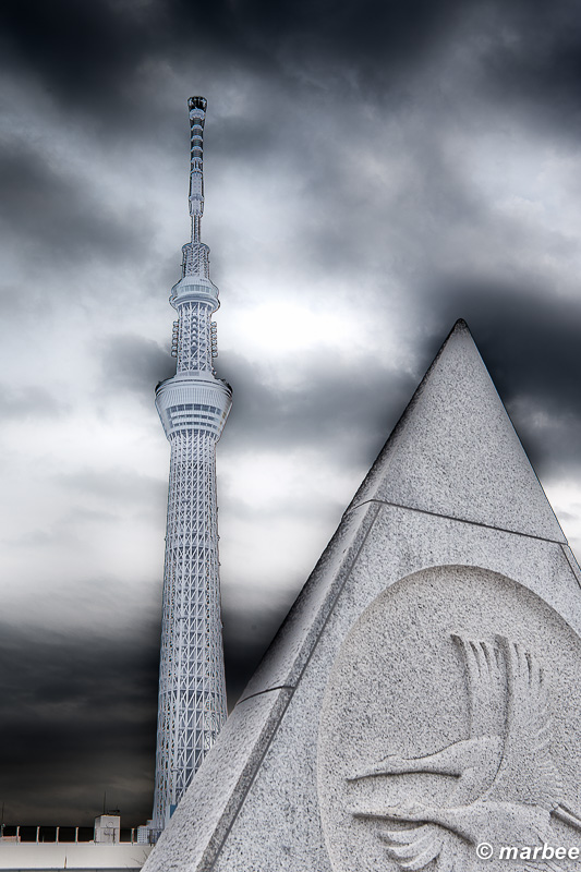 東京スカイツリー 現像でイジり過ぎ
