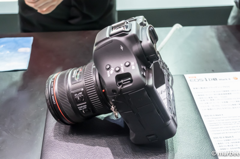 Canon EOS 1DX MarkⅡ 左側面