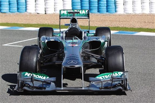 メルセデスAMG W04