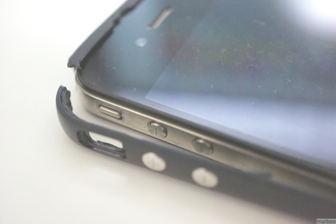 iPhone4無償Bumper壊れた。