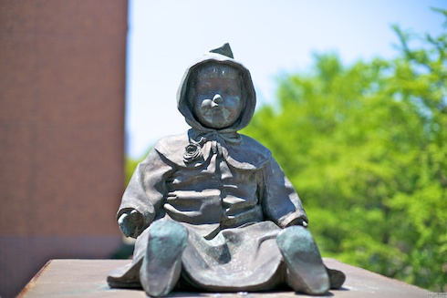 人形の館出口の人形 人形の館出口の人形