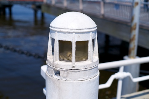 山下公園のザクみたいな街灯 山下公園のザクみたいな街灯