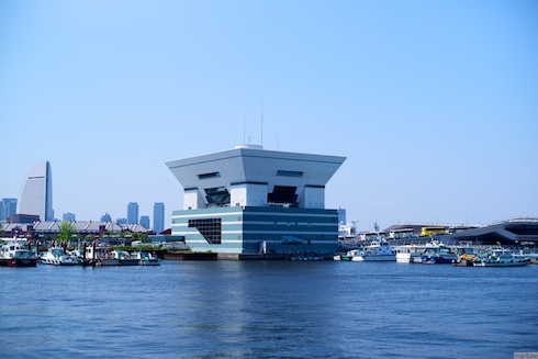 山下公園から見た大さん橋入り口 山下公園から見た大さん橋入り口