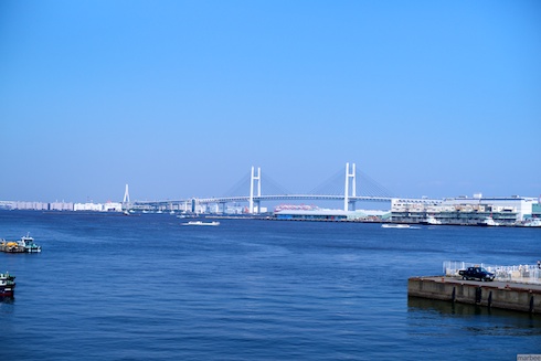 山下公園から見たベイブリッジとつばさ橋 山下公園から見たベイブリッジとつばさ橋