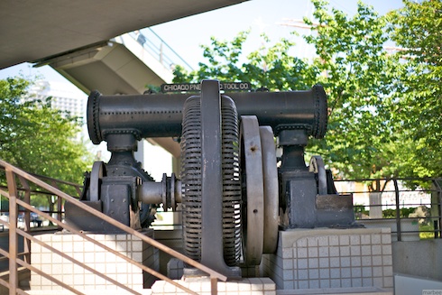 コンプレッサー後ろ