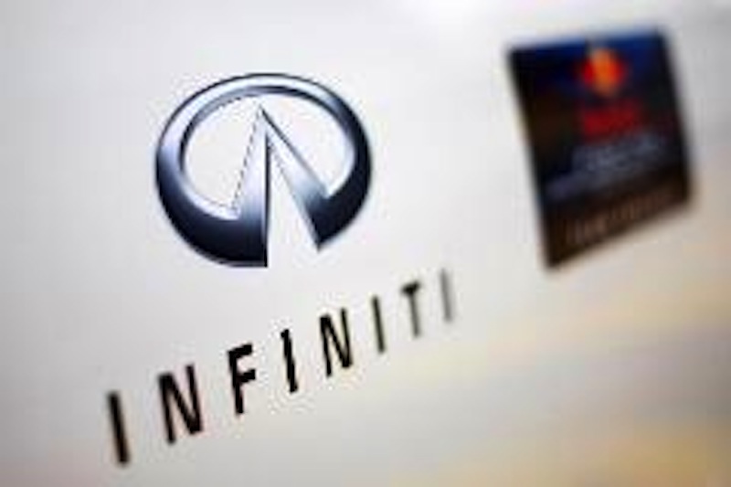 レッドブルがエンジン名をインフィニティに