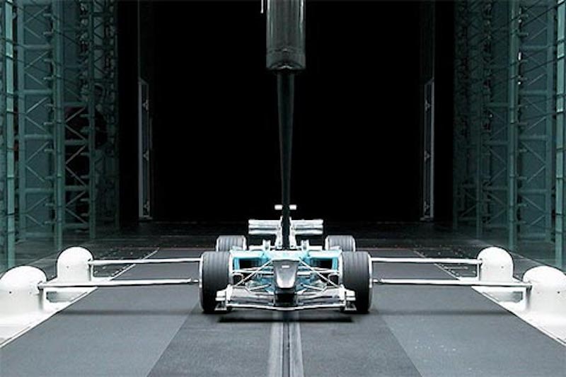 ケータハム トヨタの風洞を利用