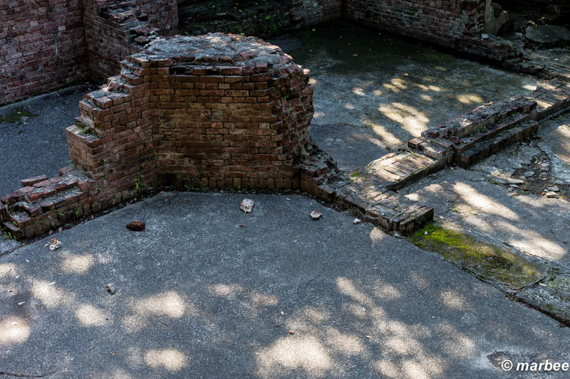 ブラフ80メモリアルテラス