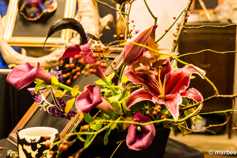 ハロウィーン テーブルに花