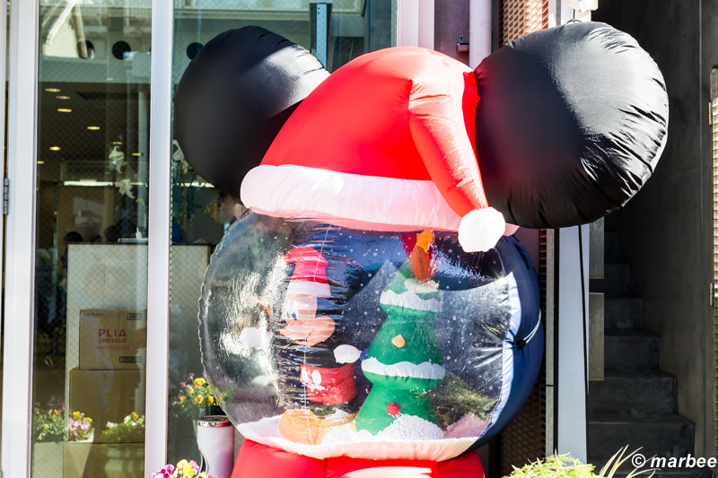 世界中で大人気なネズミのサンタクロース