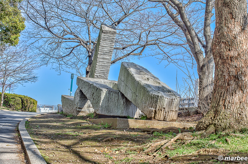 石のオブジェ 遺跡の様で遺跡じゃない