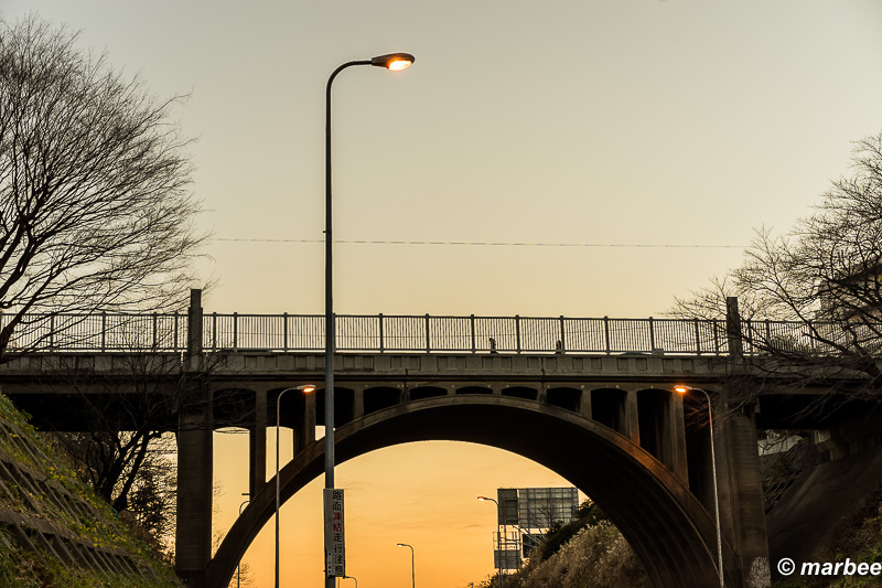 夕焼けの響橋 さあ家に帰ろう
